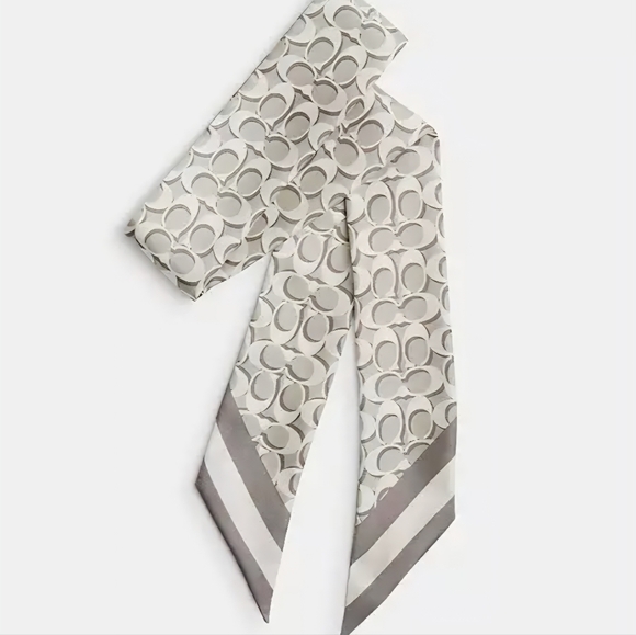 NWT Coach Bundle of Signature Silk Skinny Scarf and Large Pebbled Leather Coach - Picture 7 of 9
